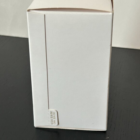 Hallmark Keepsake Polar Bear Christmas Ornament Snow One Like You 2009 Records - Picture 10 of 16